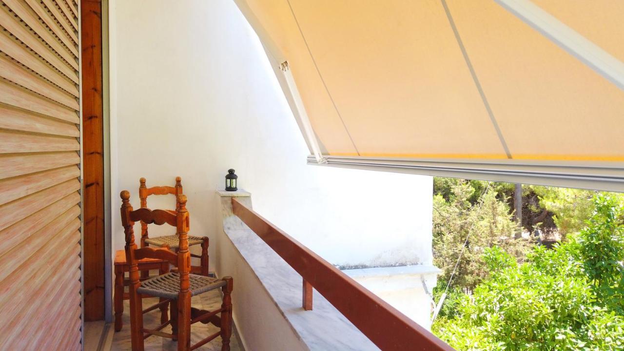 Fistiki Rooms Agia Marina  외부 사진