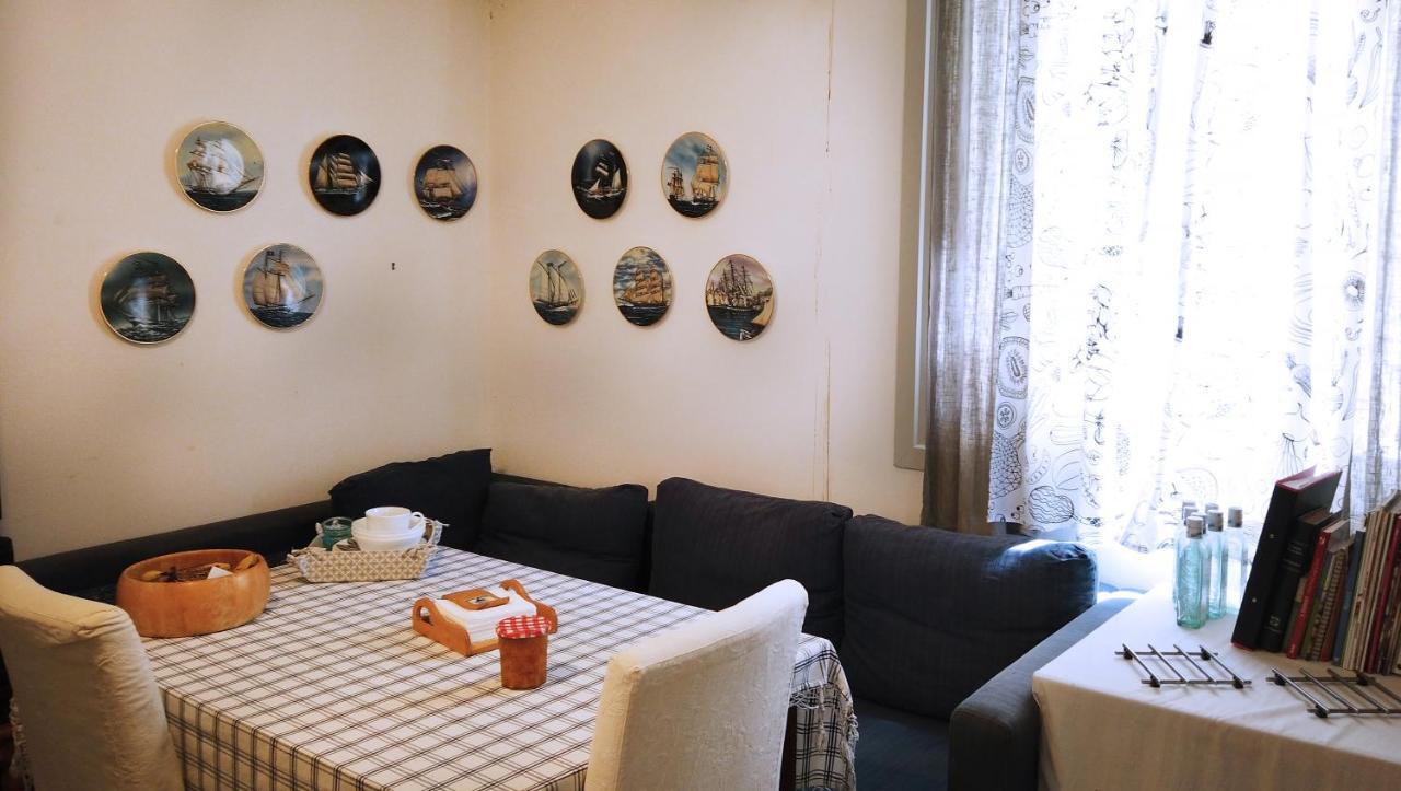 Fistiki Rooms Agia Marina  외부 사진