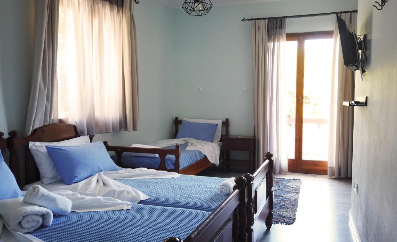 Fistiki Rooms Agia Marina  외부 사진