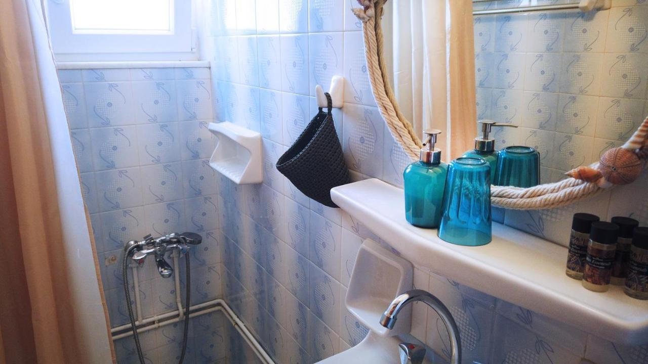 Fistiki Rooms Agia Marina  외부 사진